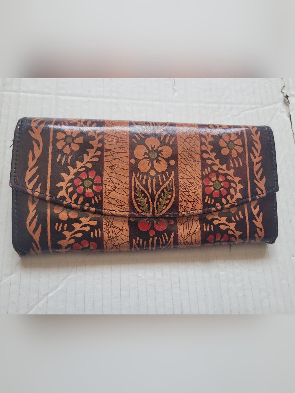 Vintage Wallet Womens Leather Artisan Crafted Hand-Painted Floral Batik Design